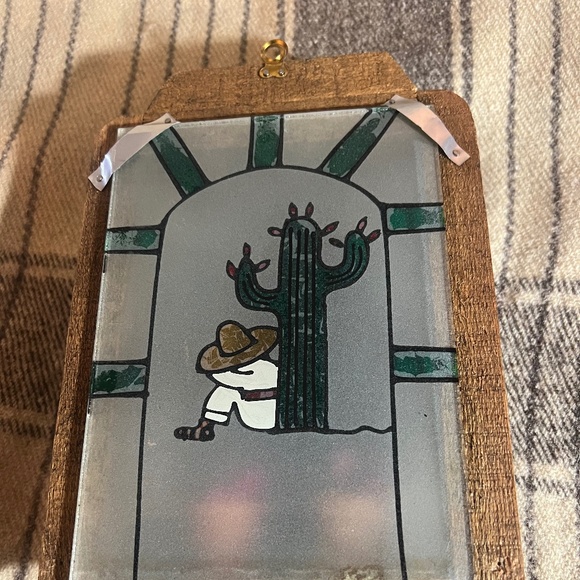Mexican Shadow Box  Key Holder - Picture 2 of 3